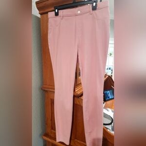 Outfit: Dusty Pink Jeggings & 3/4 Sleeve Lularoe Top